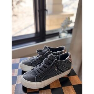 Blowfish Malibu Grey Canvas High Top Sneakers with Woven Heel Zipper-size 6